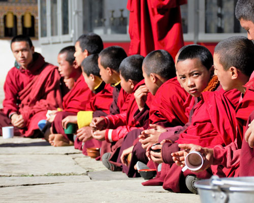 Bhutan Cultural Tour for 9 days. Details Program