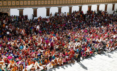 Gathering of people during Dromchoe