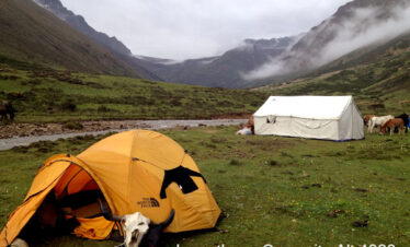 Day 4 halt at Jangothang Campsite