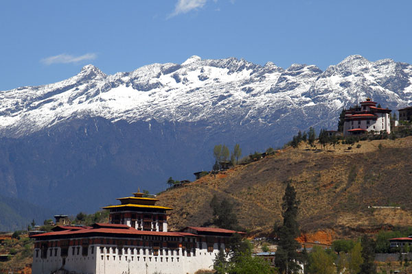 Beautifull picture of Paro dzong taken duirng photography Tour of Bhutan