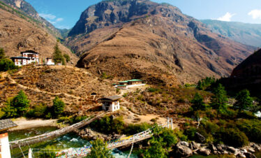 visit Tamchog Lhakhang on Bhutan Birding Tour
