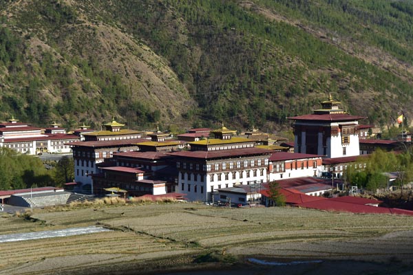 Tashichhodzong the office of the King in Thimphu. This place also includes duirng the Manas Tour.