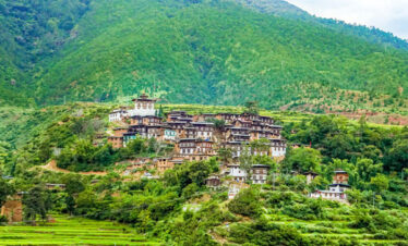 Gangtey Trekking detail itinerary and cost