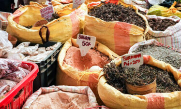 7 Days Bhutan Tour visitors can stroll around Thimphu Sunday Market.