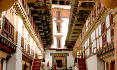 Jakar Dzong interior picture