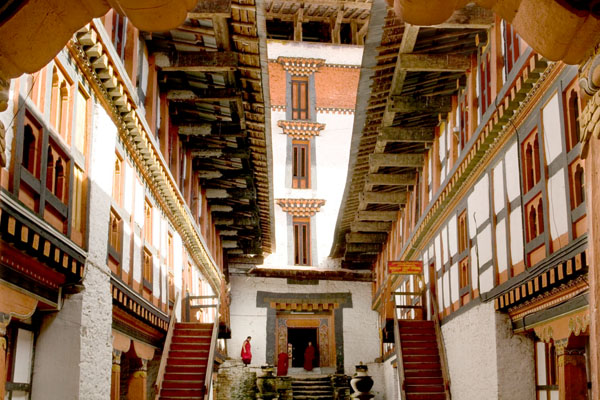 Jakar Dzong interior picture