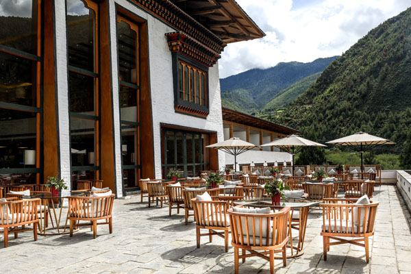 Restaurant outdoor terrace