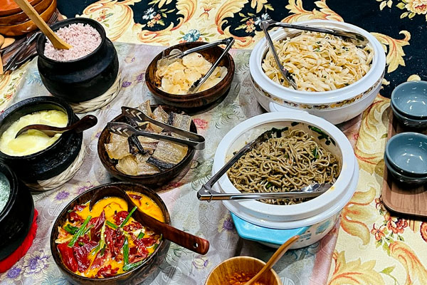 Sikam, Laphu paa with red rice