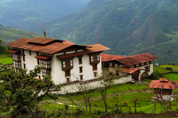 Kuenga Rabten Palace