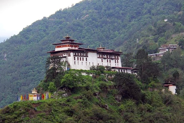 Lhuentse Dzong